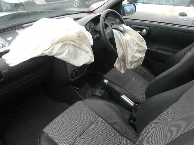 Vauxhall CORSA Dismantlers, CORSA SXI+ Car Spares 