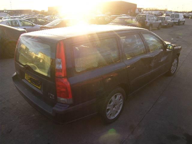 Volvo V70 Dismantlers, V70 T AUTO Used Spares 