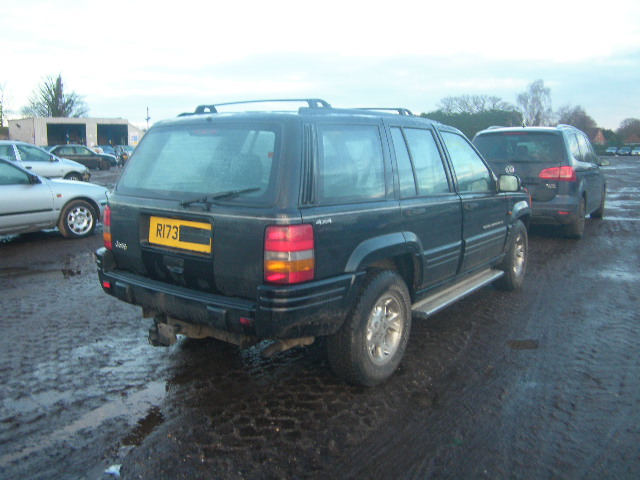 JEEP CHEROKEE Dismantlers, CHEROKEE  Used Spares 