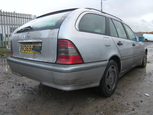 MERCEDES C CLASS Dismantlers, C CLASS 220 DIESE Used Spares 