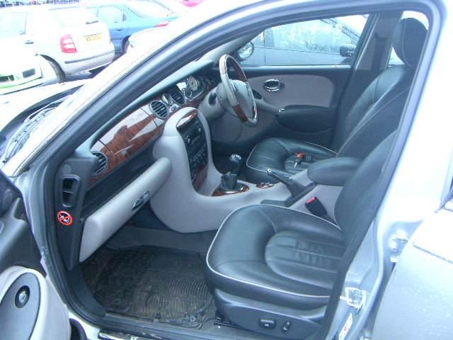 Rover 75 Dismantlers, 75 Connoisseur Car Spares 