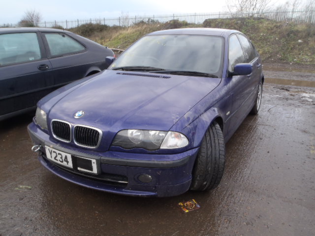 BMW 320 Breakers, I SE E Parts 