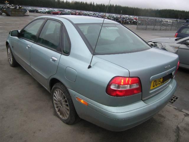 Breaking Volvo S40, S40 S Secondhand Parts 