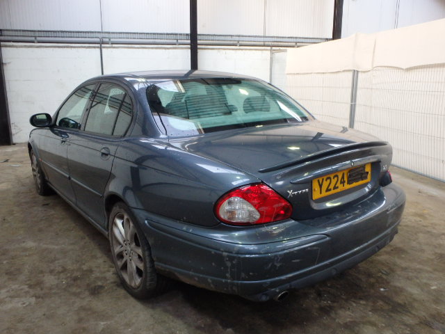 Breaking JAGUAR X-TYPE, X-TYPE V6 Secondhand Parts 