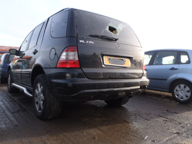 Breaking MERCEDES ML, ML 270 CDI Secondhand Parts 