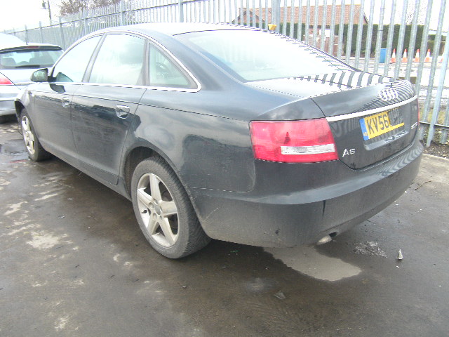Breaking AUDI A6, A6 SE TDI Secondhand Parts 