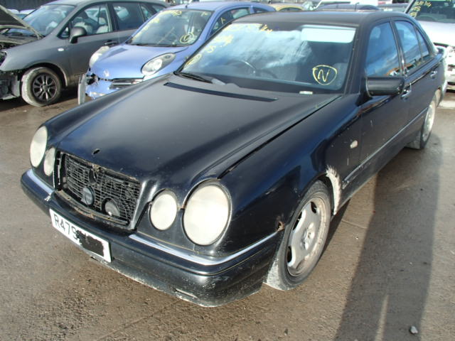 MERCEDES E300 Breakers, AVANT Parts 