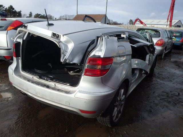 MERCEDES B  CLASS Dismantlers, B  CLASS 180 SPORT Used Spares 