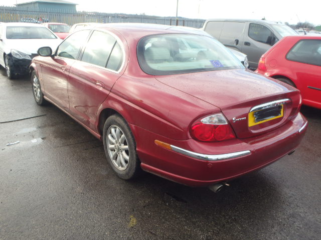 Breaking JAGUAR S TYPE, S TYPE S-TYPE V6 Secondhand Parts 