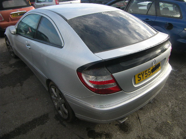 Breaking MERCEDES C200, C200 CDI S Secondhand Parts 