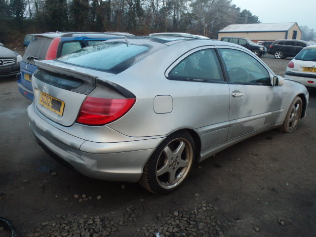 MERCEDES C200 Dismantlers, C200 KOMPRESSOR Used Spares 