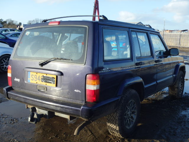 JEEP CHEROKEE Dismantlers, CHEROKEE  Used Spares 