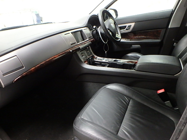 JAGUAR XF Dismantlers, XF LUXURY Car Spares 