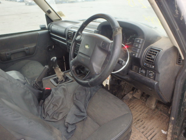 LAND ROVER DISCOVERY Dismantlers, DISCOVERY  Car Spares 