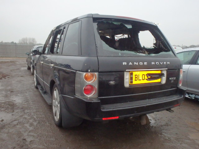 Breaking LAND ROVER RANGE ROVER, RANGE ROVER  Secondhand Parts 