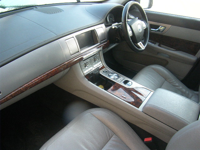 JAGUAR XF Dismantlers, XF LUXURY Car Spares 