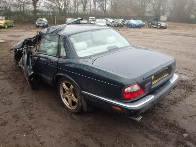 Breaking JAGUAR XJR, XJR  Secondhand Parts 