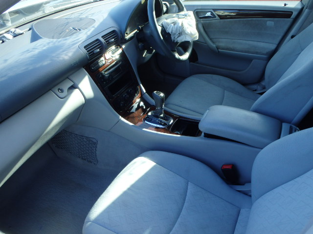 MERCEDES C200 Dismantlers, C200 KOMP. Car Spares 