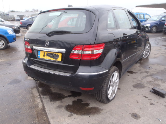 MERCEDES B  CLASS Dismantlers, B  CLASS 170 SPORT Used Spares 