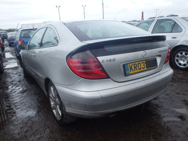 Breaking MERCEDES BENZ C180, C180 KOMPR Secondhand Parts 