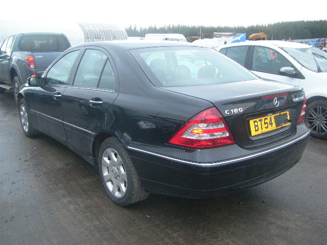 Breaking MERCEDES BENZ C CLASS, C CLASS 180 KOMP. Secondhand Parts 