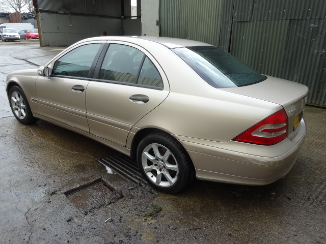 Breaking MERCEDES BENZ C CLASS, C CLASS 180 KOMP. Secondhand Parts 