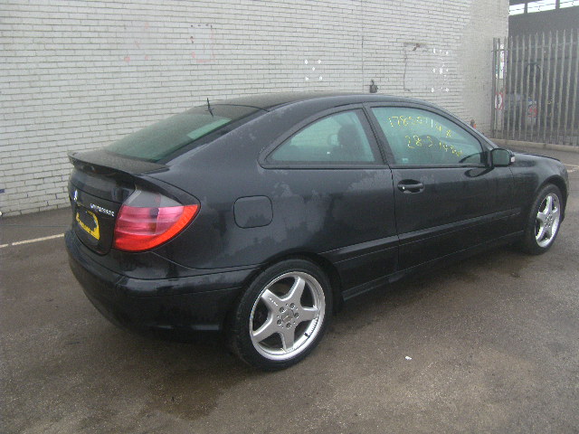 MERCEDES C200 Dismantlers, C200 KOMPR Used Spares 