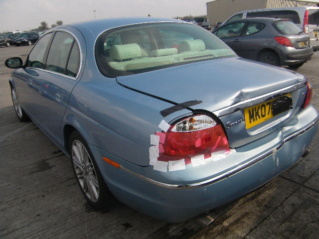 Breaking JAGUAR S TYPE, S TYPE S-TYPE SE Secondhand Parts 