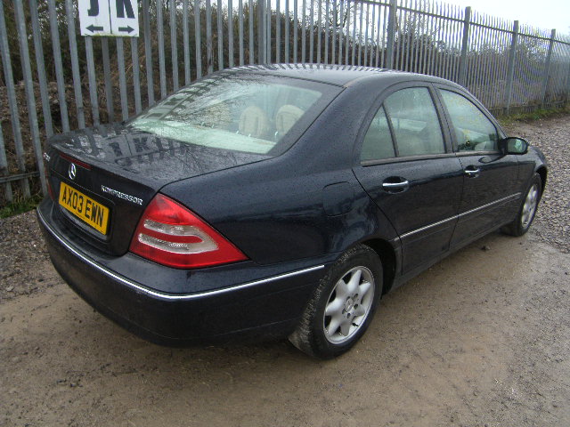 MERCEDES C200 Dismantlers, C200 KOMP. Used Spares 