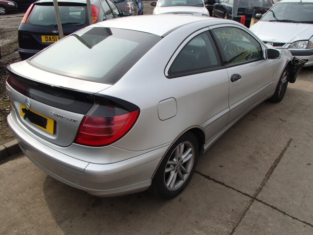 MERCEDES C200 Dismantlers, C200 KOMPR Used Spares 