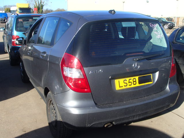 Breaking MERCEDES A, A 150 CLASS Secondhand Parts 