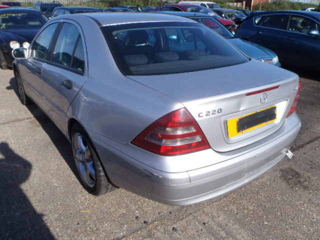 Breaking MERCEDES C220, C220 CDI C Secondhand Parts 