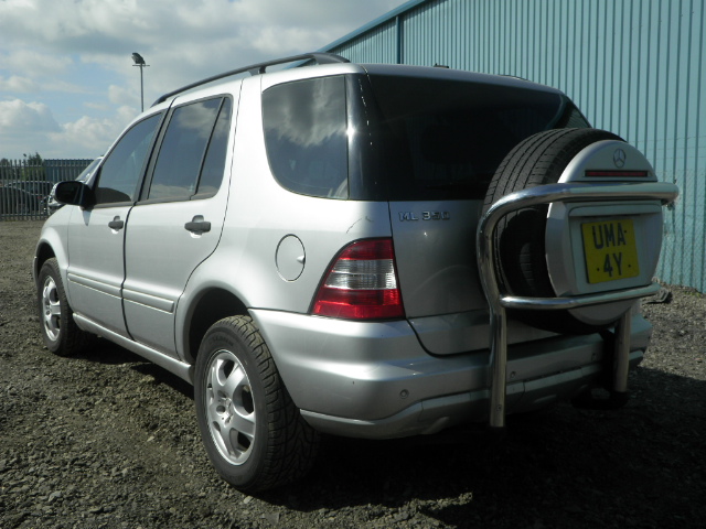 Breaking MERCEDES ML350, ML350 AUTO Secondhand Parts 