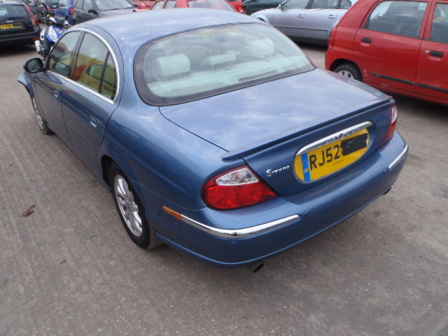 Breaking JAGUAR S TYPE, S TYPE S-TYPE V6 Secondhand Parts 