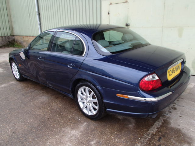 Breaking JAGUAR S TYPE, S TYPE S-TYPE V8 Secondhand Parts 