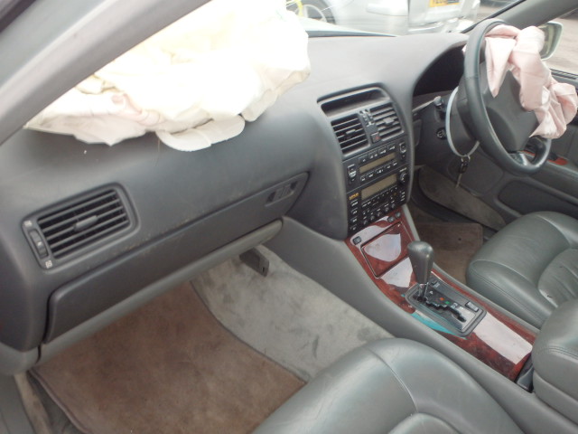 LEXUS LS400 Dismantlers, LS400 AUTO Car Spares 