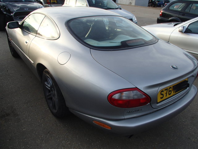 Breaking JAGUAR XK, XK 8 COUPE Secondhand Parts 