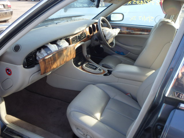 JAGUAR XJ Dismantlers, XJ 8 AUTO Car Spares 