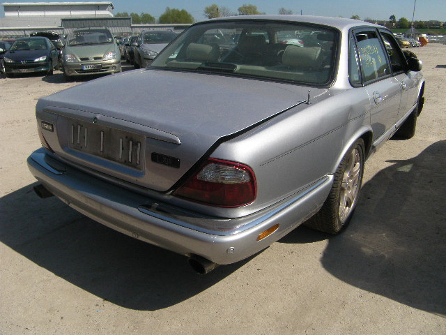 JAGUAR XJR Dismantlers, XJR V8 AUT0 Used Spares 