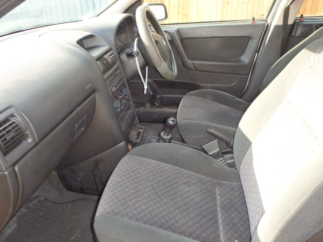 VAUXHALL ASTRA Dismantlers, ASTRA LS C Car Spares 