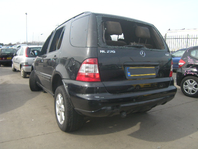 Breaking MERCEDES ML, ML 270 CDI Secondhand Parts 