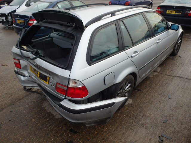 BMW 320 Dismantlers, 320 D ES TOURING Used Spares 