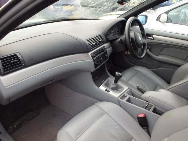 BMW 320 Dismantlers, 320 D ES TOURING Car Spares 