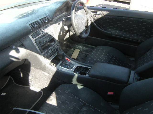 MERCEDES C200 Dismantlers, C200 KOMPR Car Spares 