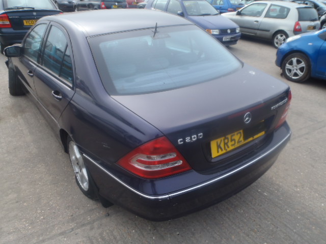 Breaking MERCEDES C200, C200 KOMP. Secondhand Parts 