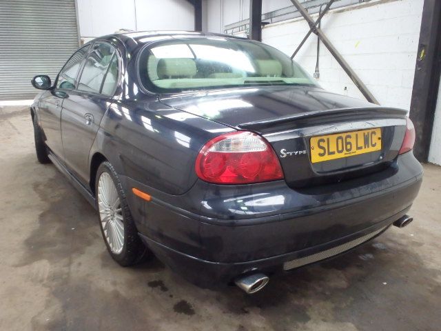 Breaking JAGUAR S TYPE, S TYPE S-TYPE SPORT Secondhand Parts 