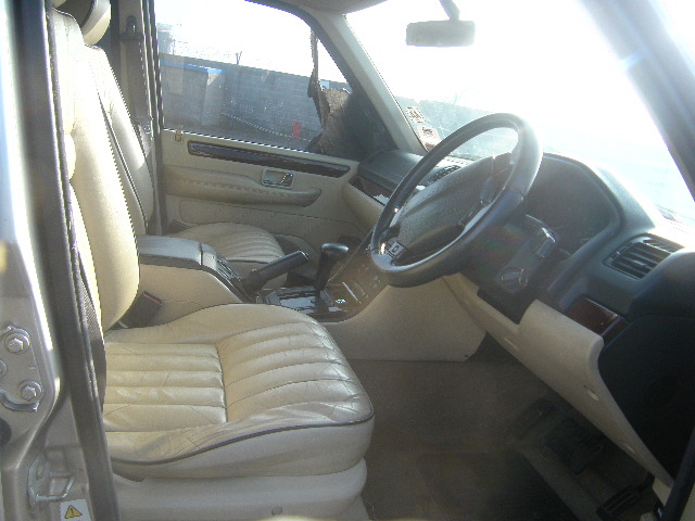 LAND ROVER RANGEROVER Dismantlers, RANGEROVER  Car Spares 