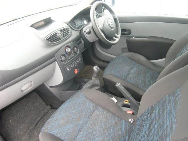 Renault CLIO Dismantlers, CLIO EXTRE Car Spares 