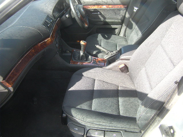 BMW 525 Dismantlers, 525 D SE Car Spares 