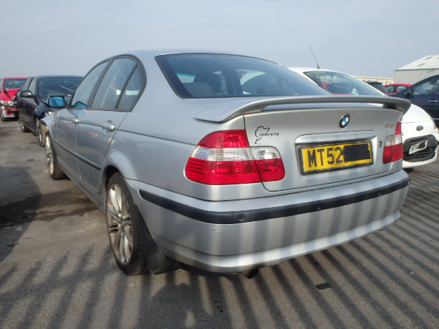 Breaking BMW 318, 318 I SE Secondhand Parts 